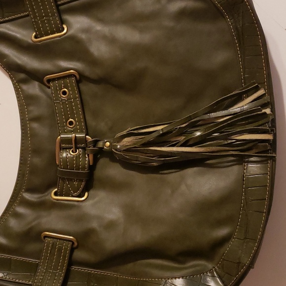 Tommy Hilfiger olive green leather hobo shoulder tote bag with tassel - Picture 2 of 8